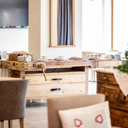 Design & Ciarnadoi Hotel