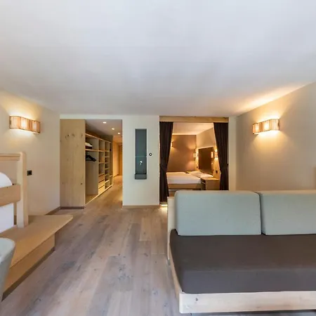 Design & Ciarnadoi Hotel Vigo di Fassa